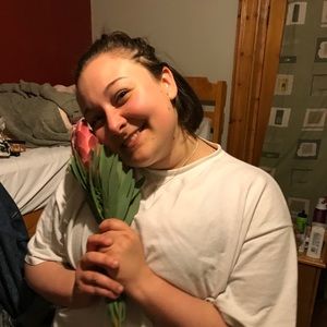 Meet your Posher, Emma